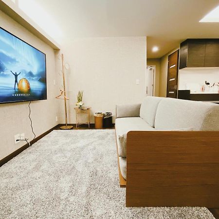 Cherry Blooming Tokyo- All Suite Boutique Hotel 东京伊樱里-中央区全套房艺术酒店 Eksteriør billede