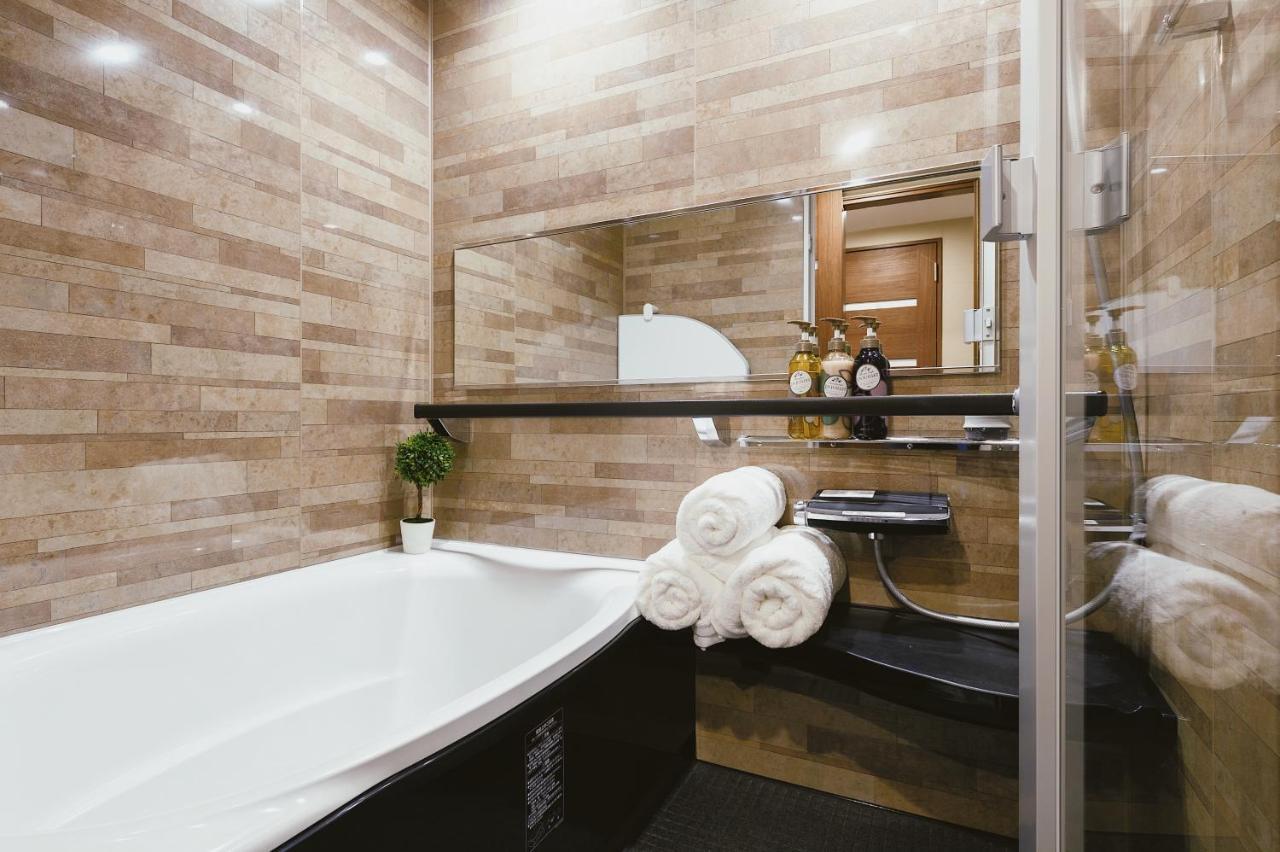Cherry Blooming Tokyo- All Suite Boutique Hotel 东京伊樱里-中央区全套房艺术酒店 Eksteriør billede